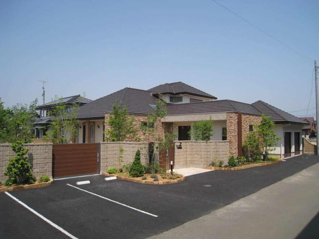 品格と心地よさを備えた洋風の住まい